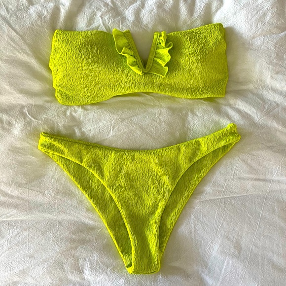 Cupshe Other - Cupshe Neon Chartreuse Bikini Set